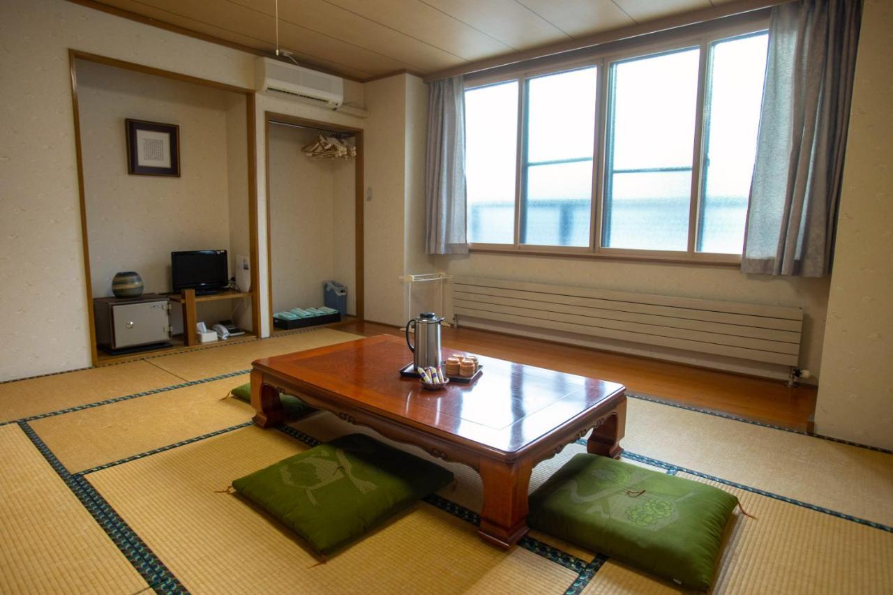 Hana Emi Kan Hakuba Værelse billede